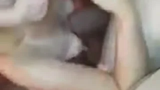 Молодая шлюшка любит трахаться с двумя мужчинами